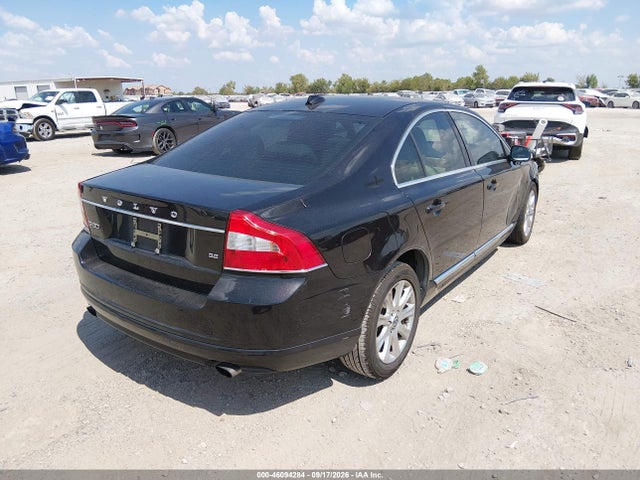 46094284 :رقم المزاد ، YV1982AS8A1130433 vin ، 2010 Volvo S80 3.2 مزاد بيع