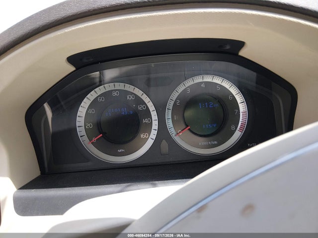 46094284 :رقم المزاد ، YV1982AS8A1130433 vin ، 2010 Volvo S80 3.2 مزاد بيع