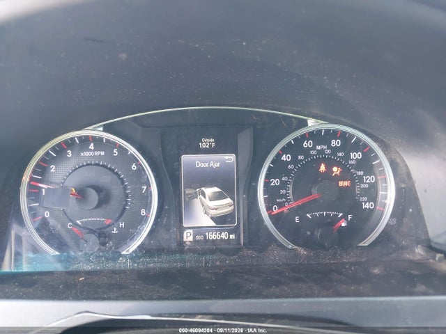 46094304 :رقم المزاد ، 4T1BF1FK2FU041426 vin ، 2015 Toyota Camry Se مزاد بيع