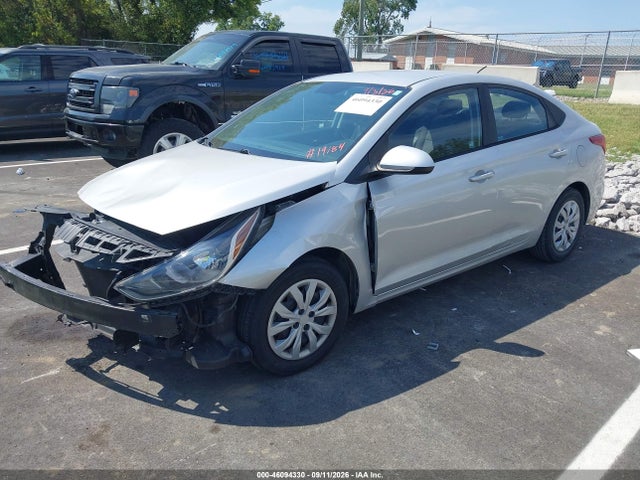 Hyundai ACCENT SE 2019 3KPC24A35KE050605 Image 2