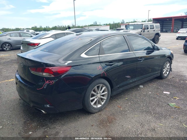 2018 Hyundai Sonata Se მანქანა იყიდება აუქციონზე, vin: 5NPE24AF6JH598531, აუქციონის ნომერი: 46094333