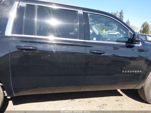 1GNSKJKC8FR639464 Chevrolet Suburban 1500 Lt