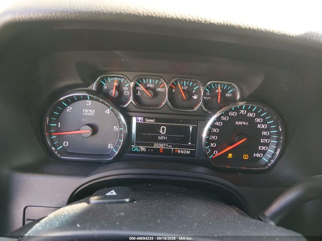 1GNSKJKC8FR639464 Chevrolet Suburban 1500 Lt