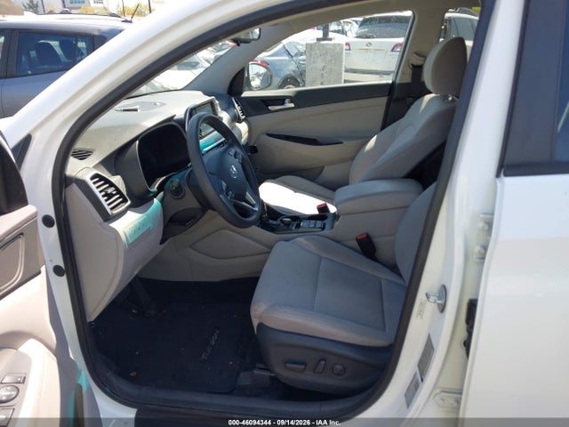 2020 Hyundai Tucson Sel მანქანა იყიდება აუქციონზე, vin: KM8J33AL1LU142677, აუქციონის ნომერი: 46094344