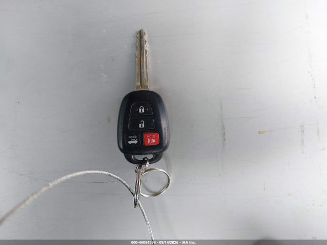 2014 Toyota Corolla Le მანქანა იყიდება აუქციონზე, vin: 2T1BURHE2EC099063, აუქციონის ნომერი: 46094398