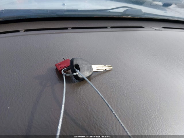 46094438 :رقم المزاد ، 1HGCG6679YA137607 vin ، 2000 Honda Accord 2.3 Ex مزاد بيع