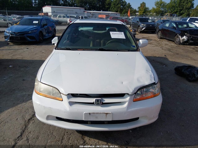 46094438 :رقم المزاد ، 1HGCG6679YA137607 vin ، 2000 Honda Accord 2.3 Ex مزاد بيع