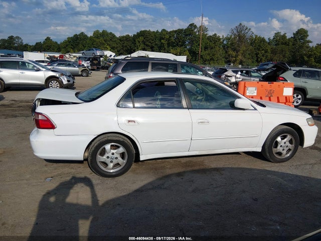 46094438 :رقم المزاد ، 1HGCG6679YA137607 vin ، 2000 Honda Accord 2.3 Ex مزاد بيع