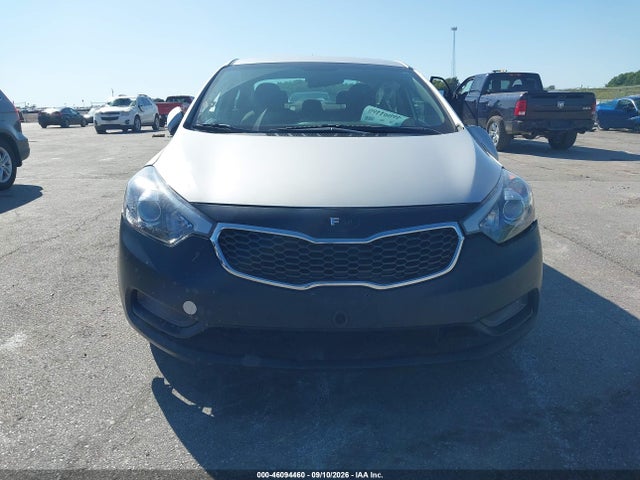 Продажа на аукционе авто 2015 Kia Forte Lx, vin: KNAFX4A69F5414547, номер лота: 46094460
