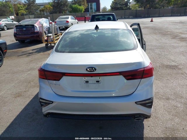 KIA Forte Lxs 2021 3KPF24AD0ME356670 Image 16