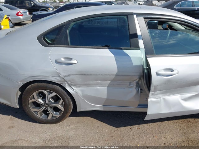 KIA Forte Lxs 2021 3KPF24AD0ME356670 Image 18