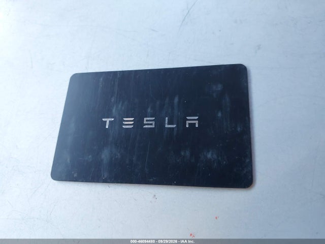 7SAYGDED8RF083339 Tesla Model Y