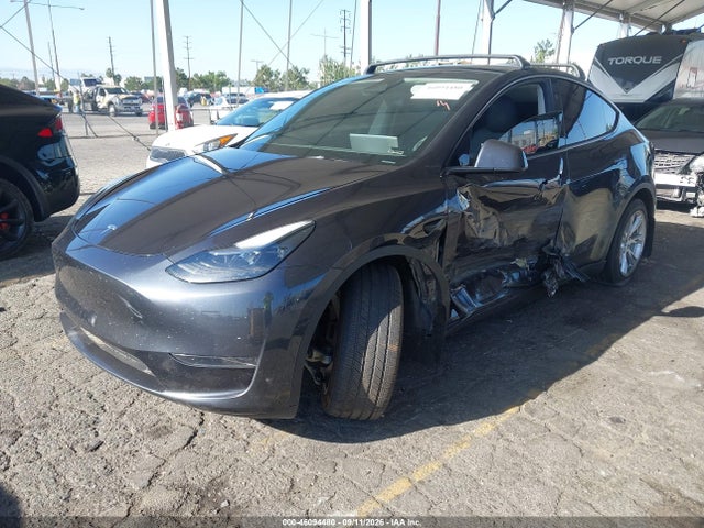 7SAYGDED8RF083339 Tesla Model Y