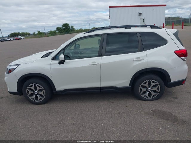 Продаж на аукціоні авто 2021 Subaru Forester Premium, vin: JF2SKAJC3MH534135, номер лоту: 46094507