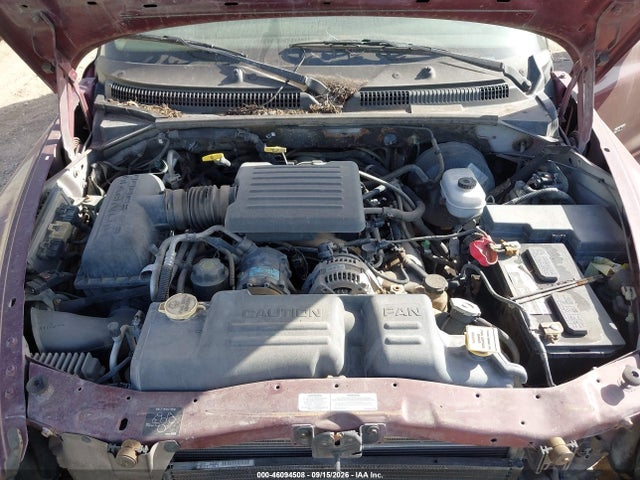 46094508 :رقم المزاد ، 1B4HS28N31F608549 vin ، 2001 Dodge Durango مزاد بيع
