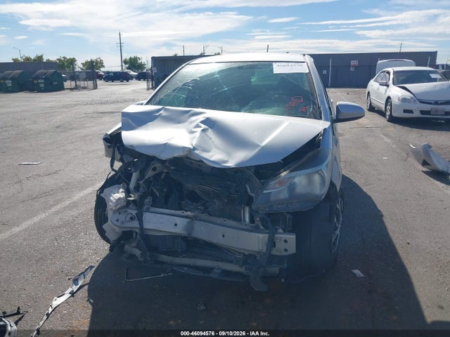 Продаж на аукціоні авто 2015 Toyota Yaris L, vin: VNKKTUD36FA031677, номер лоту: 46094576