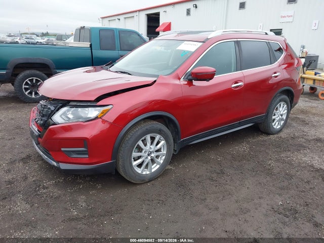 Nissan ROGUE SV 2018 5N1AT2MVXJC743998 Image 2