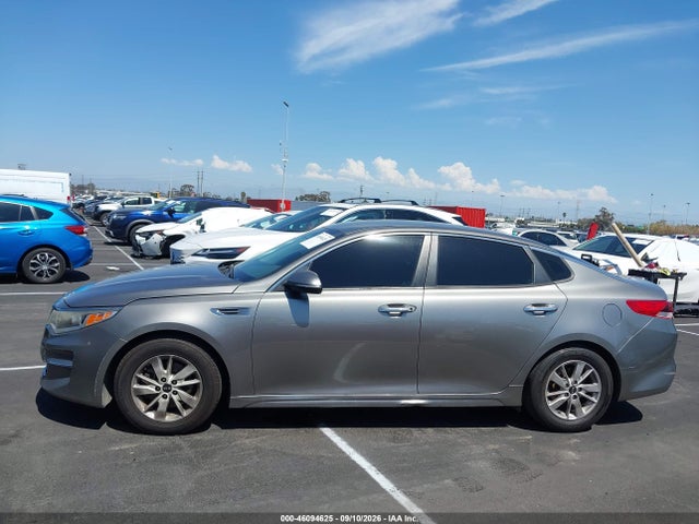 Продаж на аукціоні авто 2018 Kia Optima Lx, vin: 5XXGT4L32JG196767, номер лоту: 46094625