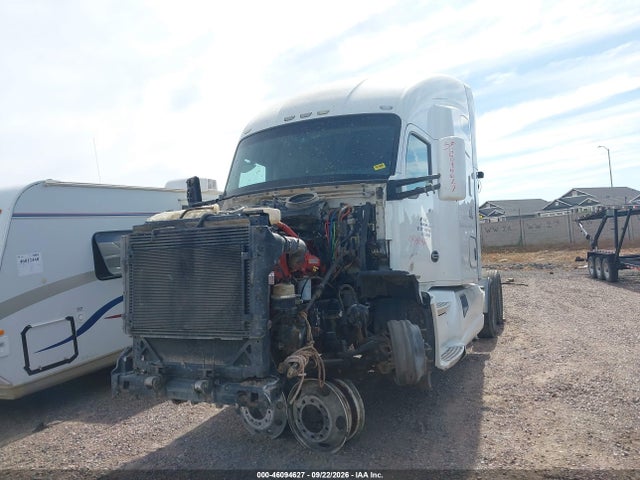 Kenworth Construction T680 2015 1XKYD49X9FJ461557 Image 2