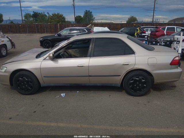 Aukcja sprzedaży 2000 Honda Accord 2.3 Lx, vin: 1HGCG5648YA004675, numer aukcji: 46094632