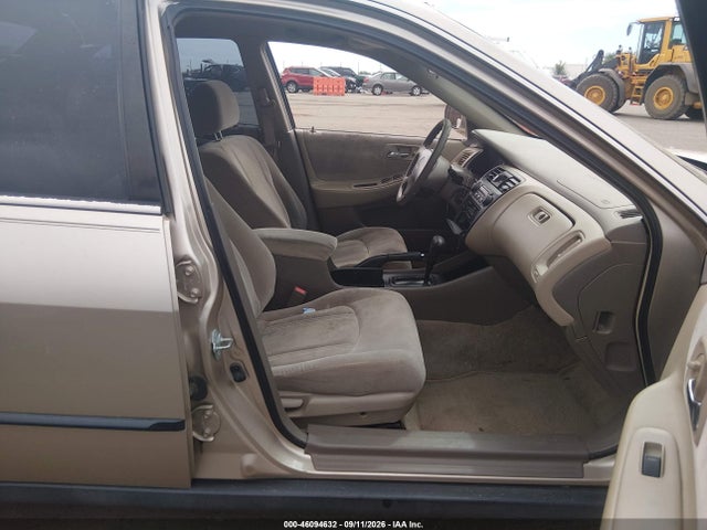 Aukcja sprzedaży 2000 Honda Accord 2.3 Lx, vin: 1HGCG5648YA004675, numer aukcji: 46094632