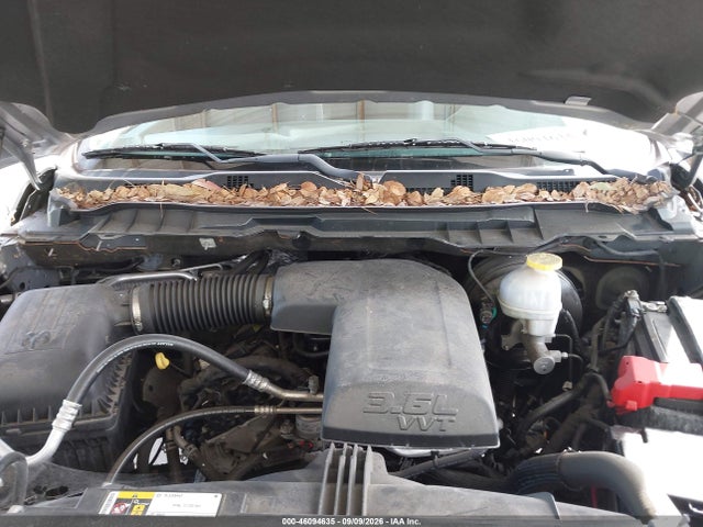3C6JR6DG6KG622287 RAM 1500 Classic Tradesman 4x2 8&#039; Box
