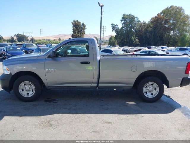 3C6JR6DG6KG622287 RAM 1500 Classic Tradesman 4x2 8&#039; Box