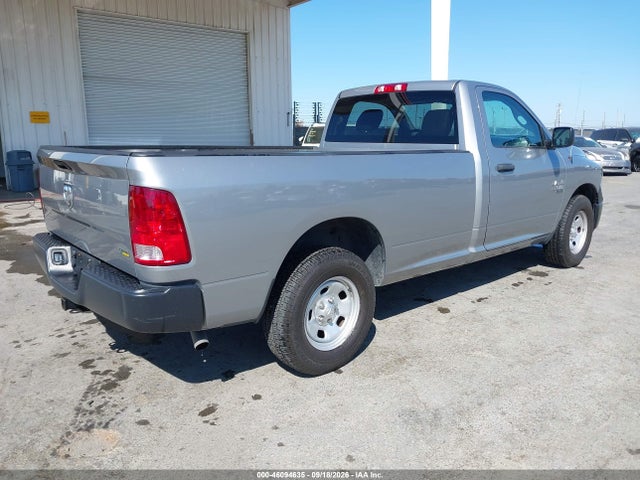 3C6JR6DG6KG622287 RAM 1500 Classic Tradesman 4x2 8&#039; Box