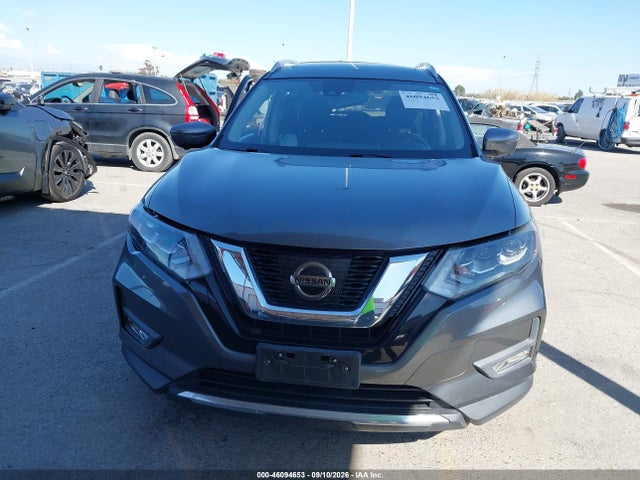 46094653 :رقم المزاد ، JN8AT2MT4HW406078 vin ، 2017 Nissan Rogue Sl مزاد بيع