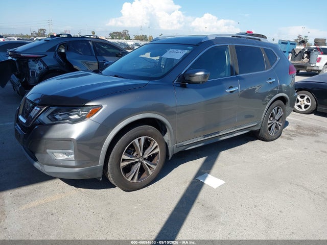 46094653 :رقم المزاد ، JN8AT2MT4HW406078 vin ، 2017 Nissan Rogue Sl مزاد بيع
