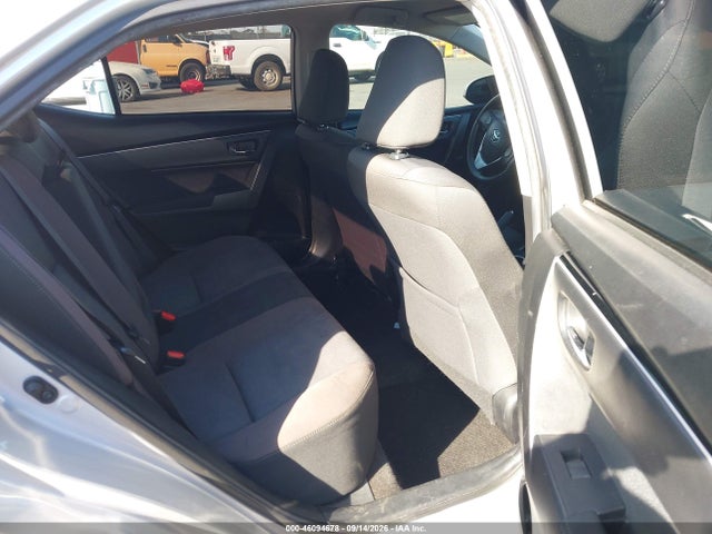 Toyota COROLLA LE 2018 5YFBURHE2JP803577 Image 8