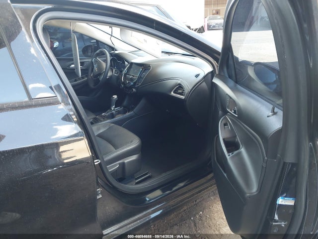 1G1BF5SM5J7243048 Chevrolet Cruze Premier Auto