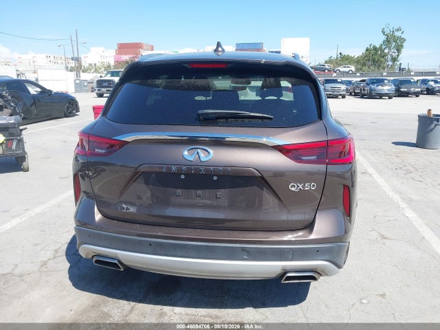 46094706 :رقم المزاد ، 3PCAJ5M1XKF105411 vin ، 2019 Infiniti Qx50 Essential مزاد بيع