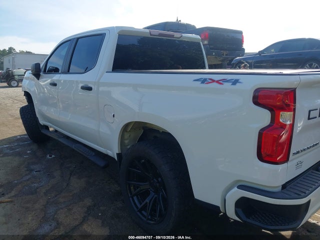 46094707 :رقم المزاد ، 1GCPYBEH7LZ116989 vin ، 2020 Chevrolet Silverado 1500 4wd  Short Bed Custom مزاد بيع