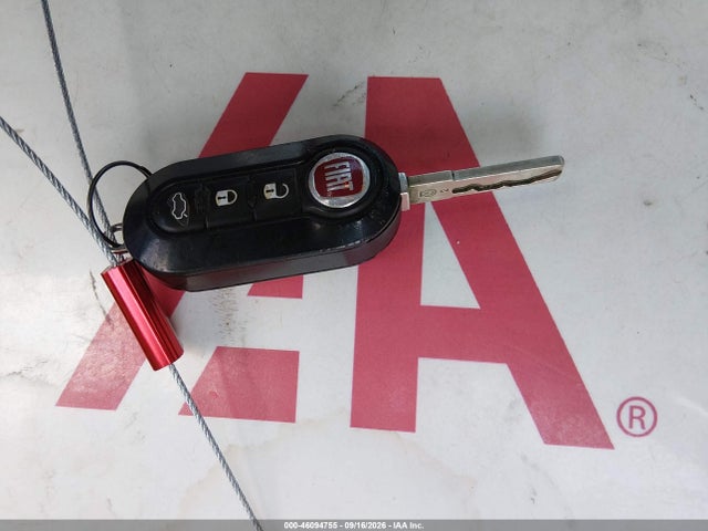 2015 Fiat 500 Lounge მანქანა იყიდება აუქციონზე, vin: 3C3CFFCR3FT504213, აუქციონის ნომერი: 46094755