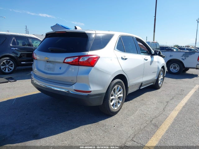 Chevrolet EQUINOX LT 2019 2GNAXKEV2K6224940 Image 4