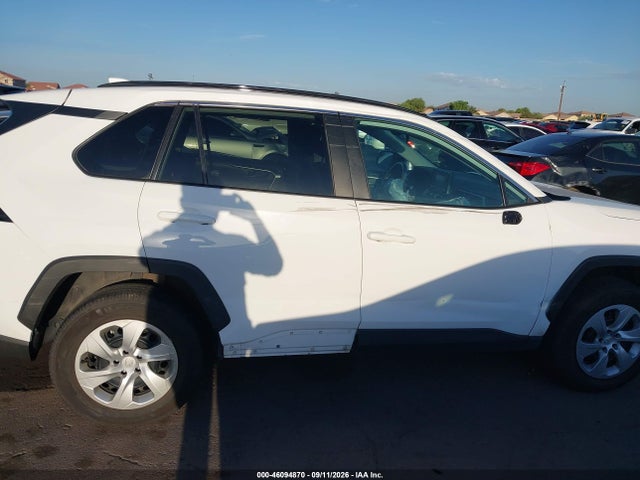 Toyota RAV4 LE 2020 2T3F1RFV1LC121040 Image 6