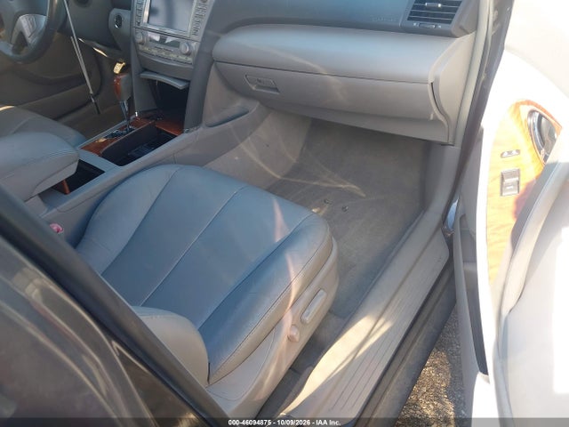 46094875 :رقم المزاد ، 4T1BK3EK1AU111385 vin ، 2010 Toyota Camry Xle V6 مزاد بيع