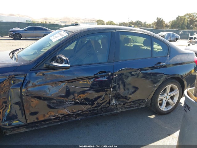 WBA3C3G50FNT53371 BMW 320i Xdrive
