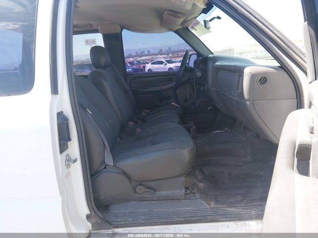 46094940 :رقم المزاد ، 1GCHC29UX6E110142 vin ، 2006 Chevrolet Silverado 2500hd Work Truck مزاد بيع