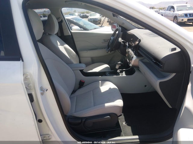 KM8HBCABXSU332713 Hyundai Kona Sel