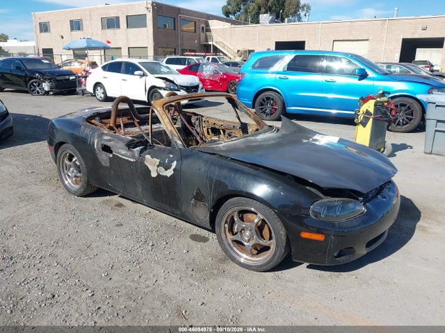 Продаж на аукціоні авто 2003 Mazda Mx-5 Miata Cloth/ls/se/shinsen, vin: JM1NB353X30301285, номер лоту: 46094978