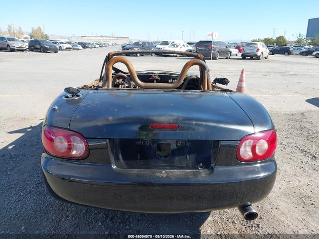 Продаж на аукціоні авто 2003 Mazda Mx-5 Miata Cloth/ls/se/shinsen, vin: JM1NB353X30301285, номер лоту: 46094978