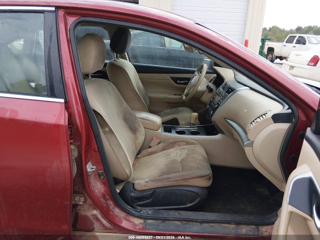 Продажа на аукционе авто 2015 Nissan Altima 2.5 S, vin: 1N4AL3AP8FC493111, номер лота: 46095027