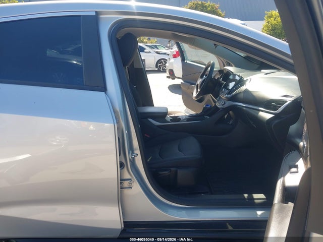 1G1RC6S56HU100286 Chevrolet VOLT LT