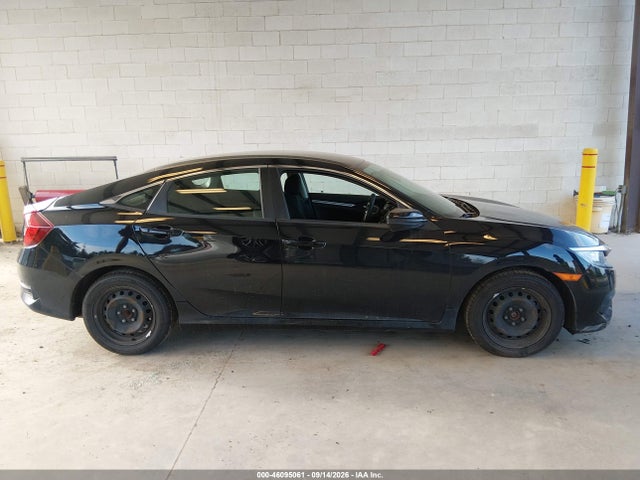 Aukcja sprzedaży 2017 Honda Civic Lx, vin: 19XFC2F5XHE221978, numer aukcji: 46095061