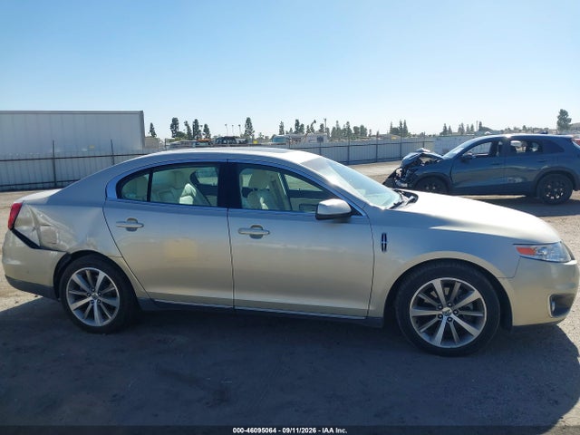 Продажа на аукционе авто 2011 Lincoln Mks, vin: 1LNHL9DR0BG611773, номер лота: 46095064