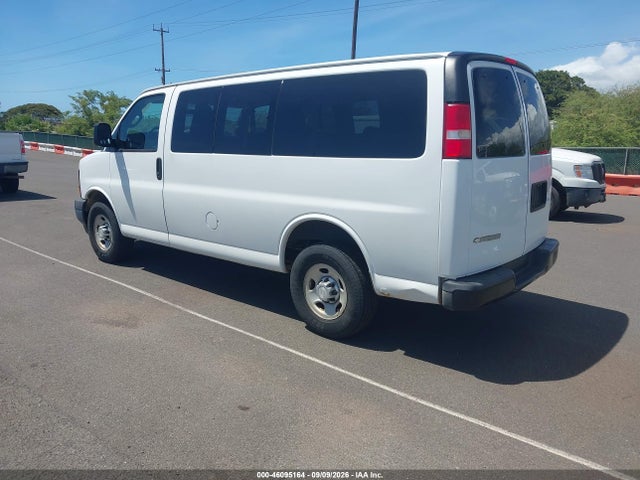 Chevrolet Express 2500 Ls 2017 1GNWGEFG5H1101636 Image 3