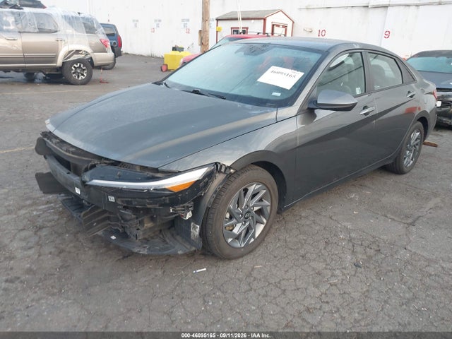 Hyundai ELANTRA SEL 2024 KMHLM4DGXRU637270 Image 2