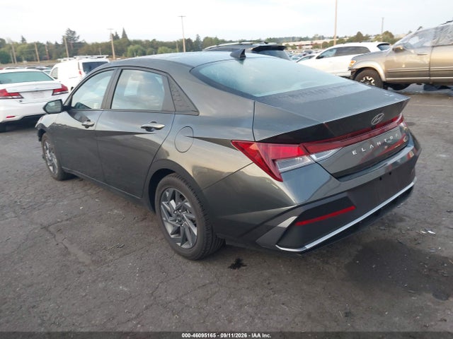 Hyundai ELANTRA SEL 2024 KMHLM4DGXRU637270 Image 3